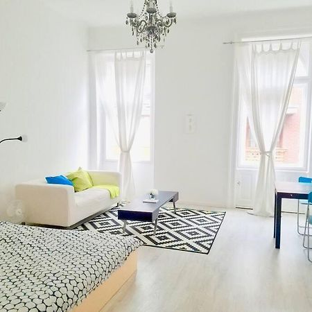 Bright And Cozy - City Center Apt Budapest Eksteriør bilde